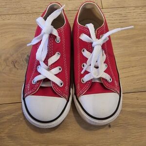 Converse Chuck Taylor All Star Lo Sneaker - Little Kid - Red